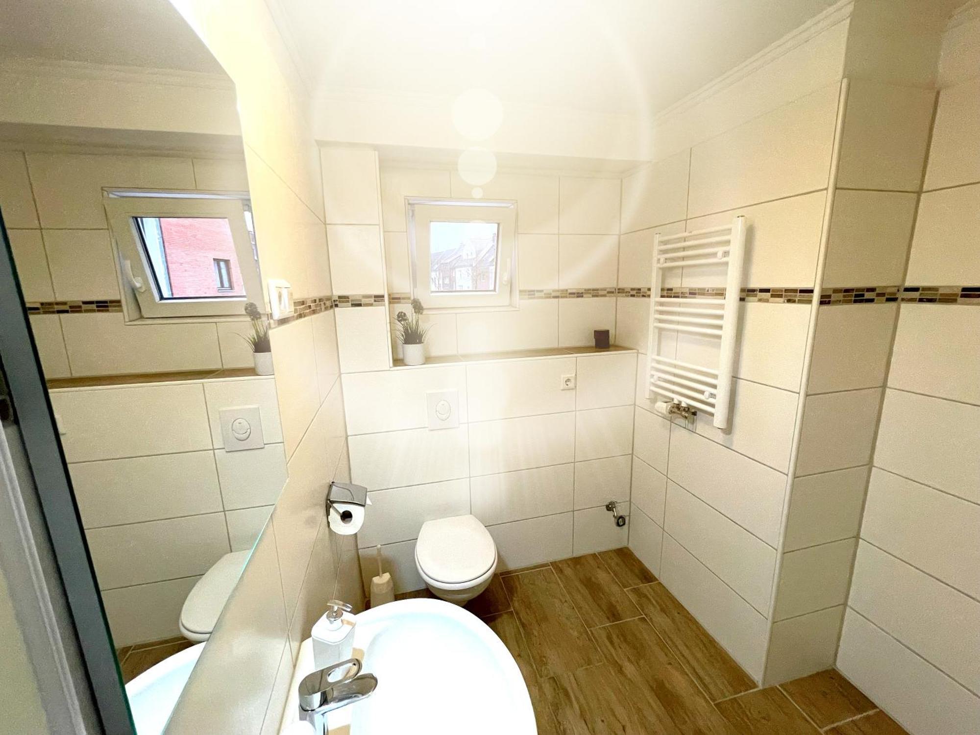 Hotel Kolossos Duesseldorf - Neuss Bagian luar foto