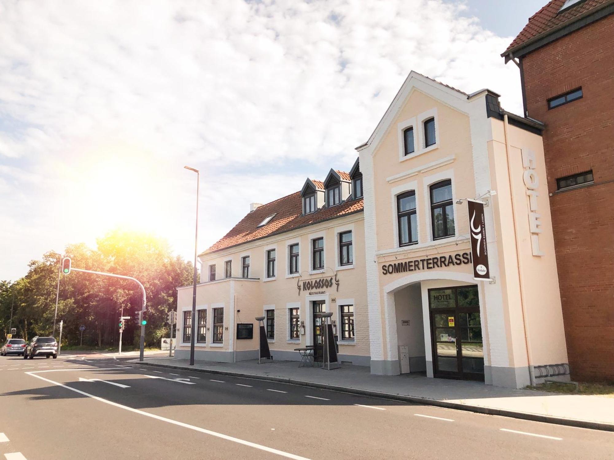 Hotel Kolossos Duesseldorf - Neuss Bagian luar foto