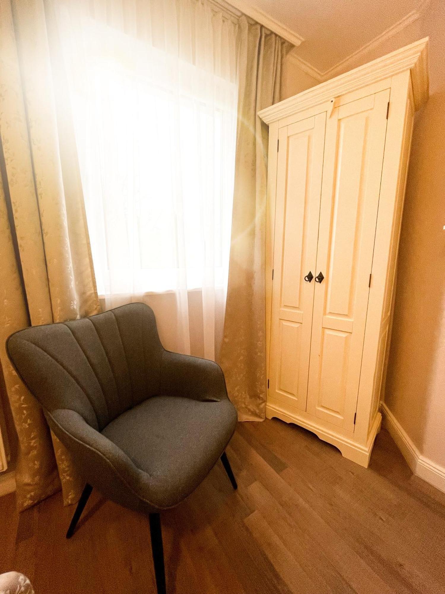 Hotel Kolossos Duesseldorf - Neuss Bagian luar foto